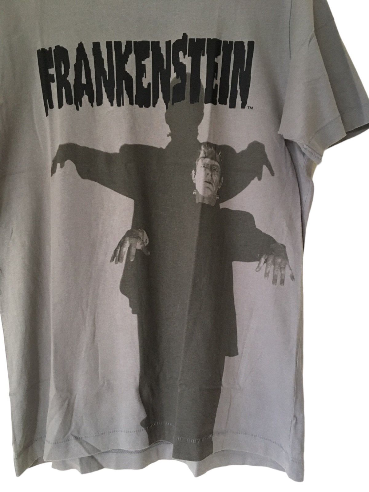 Uniqlo Frankenstein Movie Tshirt Size US M / EU 48-50 / 2 - 3 Thumbnail
