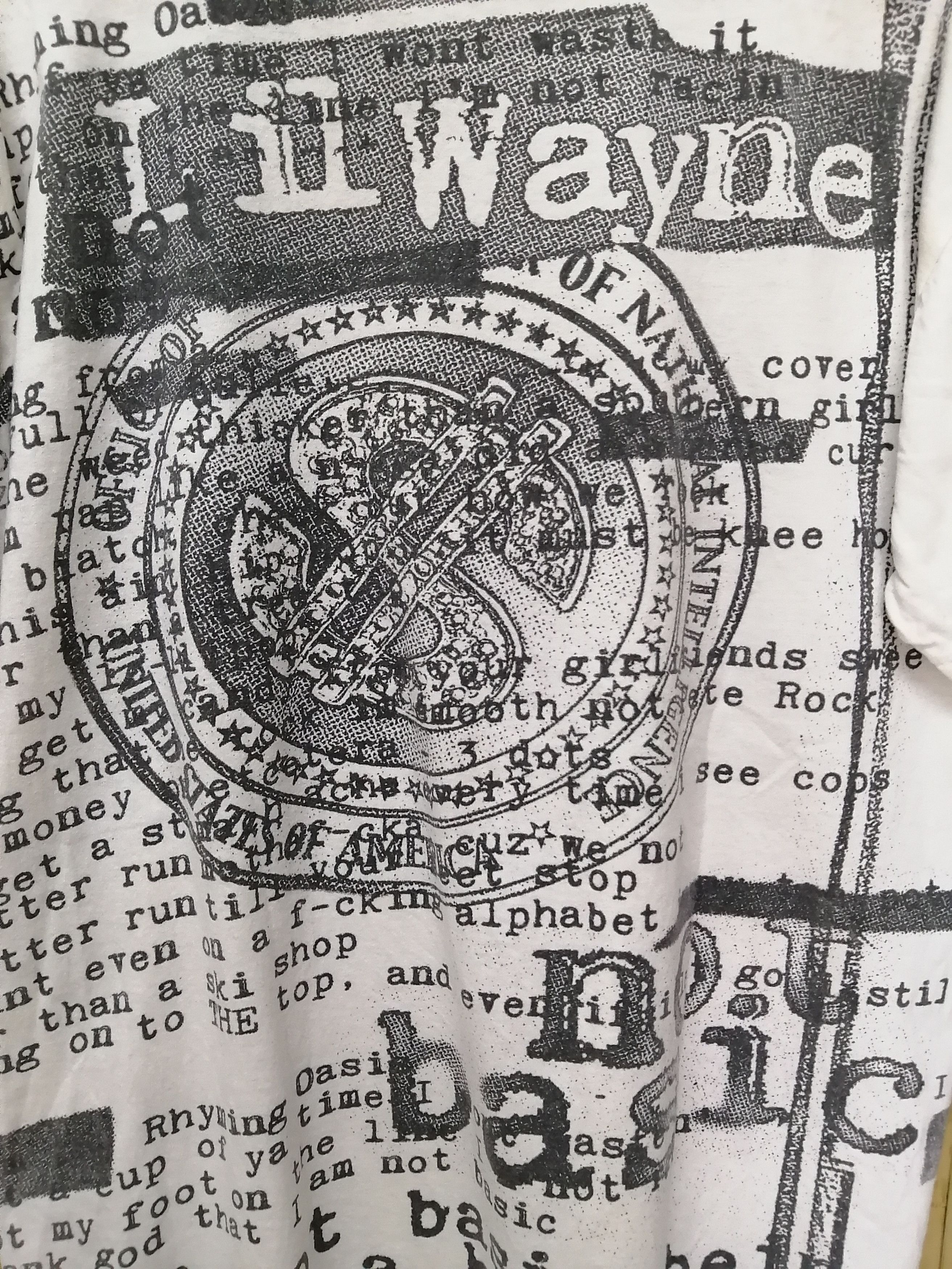 Vintage Vintage LIL WAYNE All Over Print Tshirt Size US XL / EU 56 / 4 - 2 Thumbnail