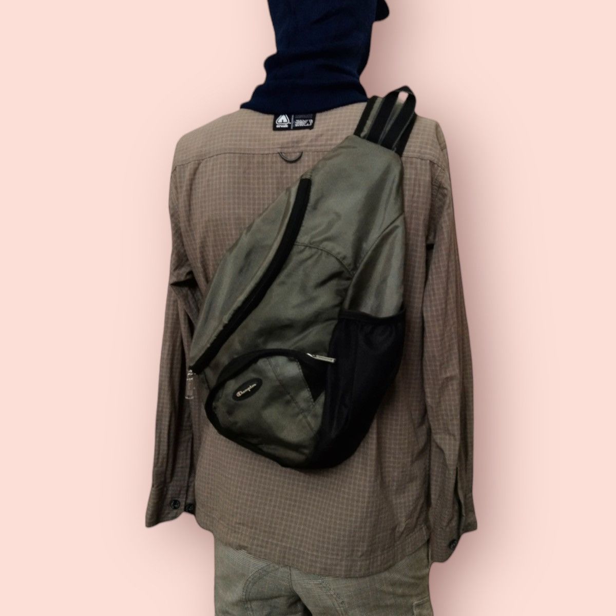 Champion × Vintage VINTAGE CHAMPION BODYBAG Size ONE SIZE - 2 Thumbnail
