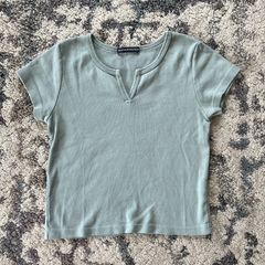 Brandy Melville T Shirt