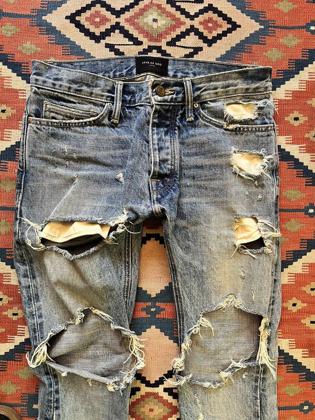 Fear of God Fear of god 5th collection distressed denim Size US 29 - 2 Thumbnail