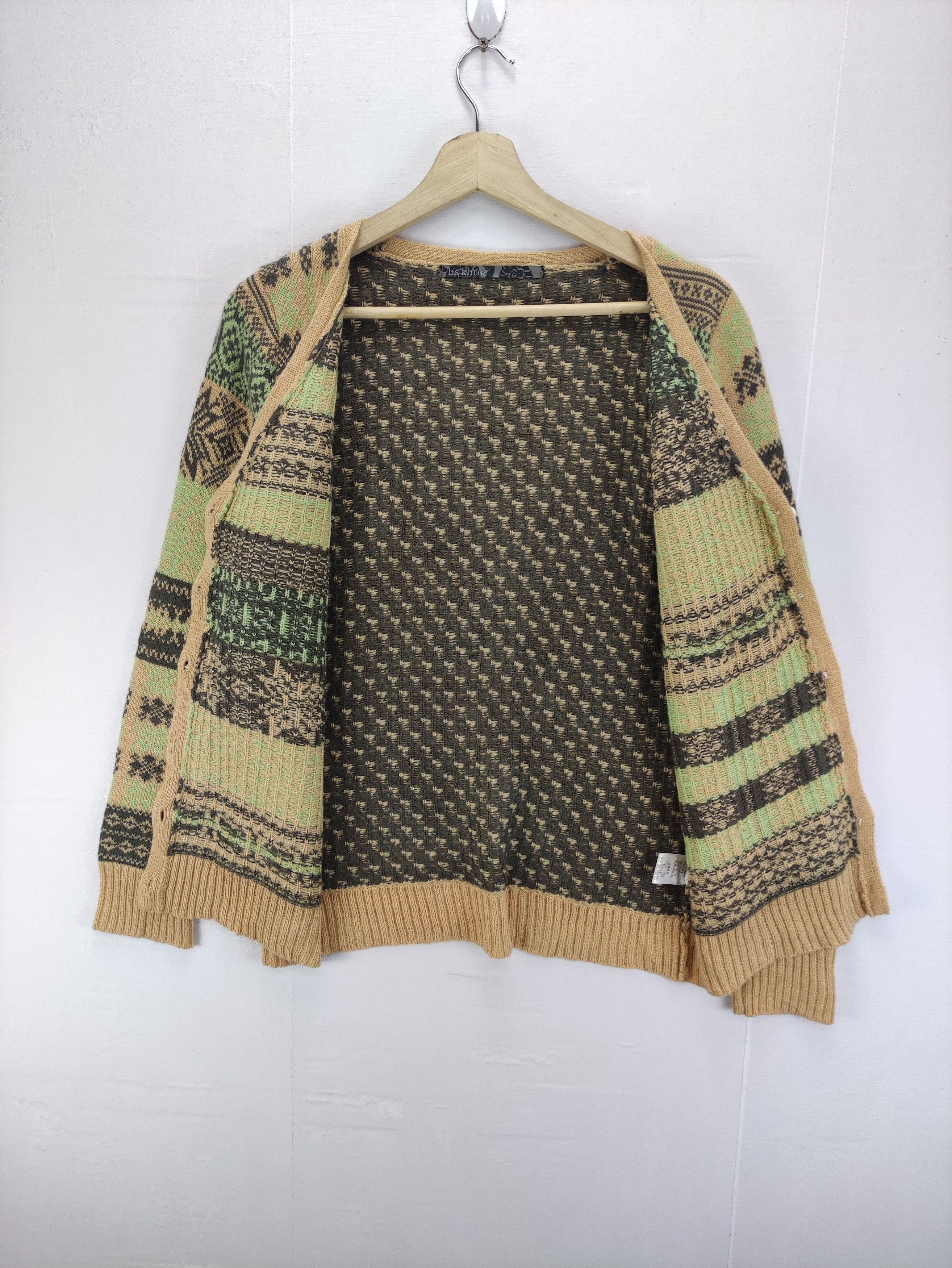 Aran Isles Knitwear Vintage Cardigan knit Sweater By Lis Khros Size S / US 4 / IT 40 - 3 Thumbnail