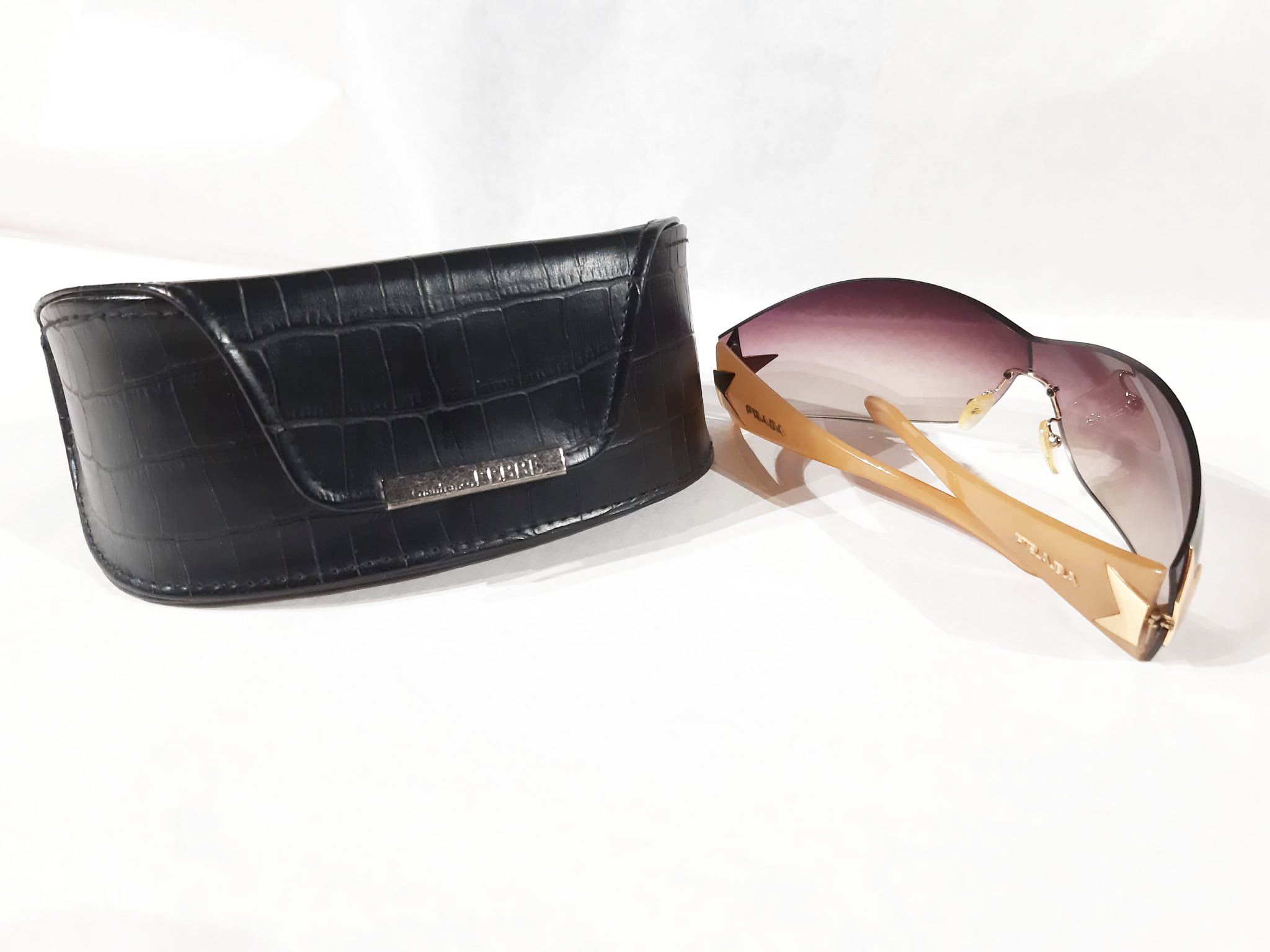 Prada Y2K Chrome Gold Star Sunglasses Vintage early 2000's Size ONE SIZE - 7 Thumbnail