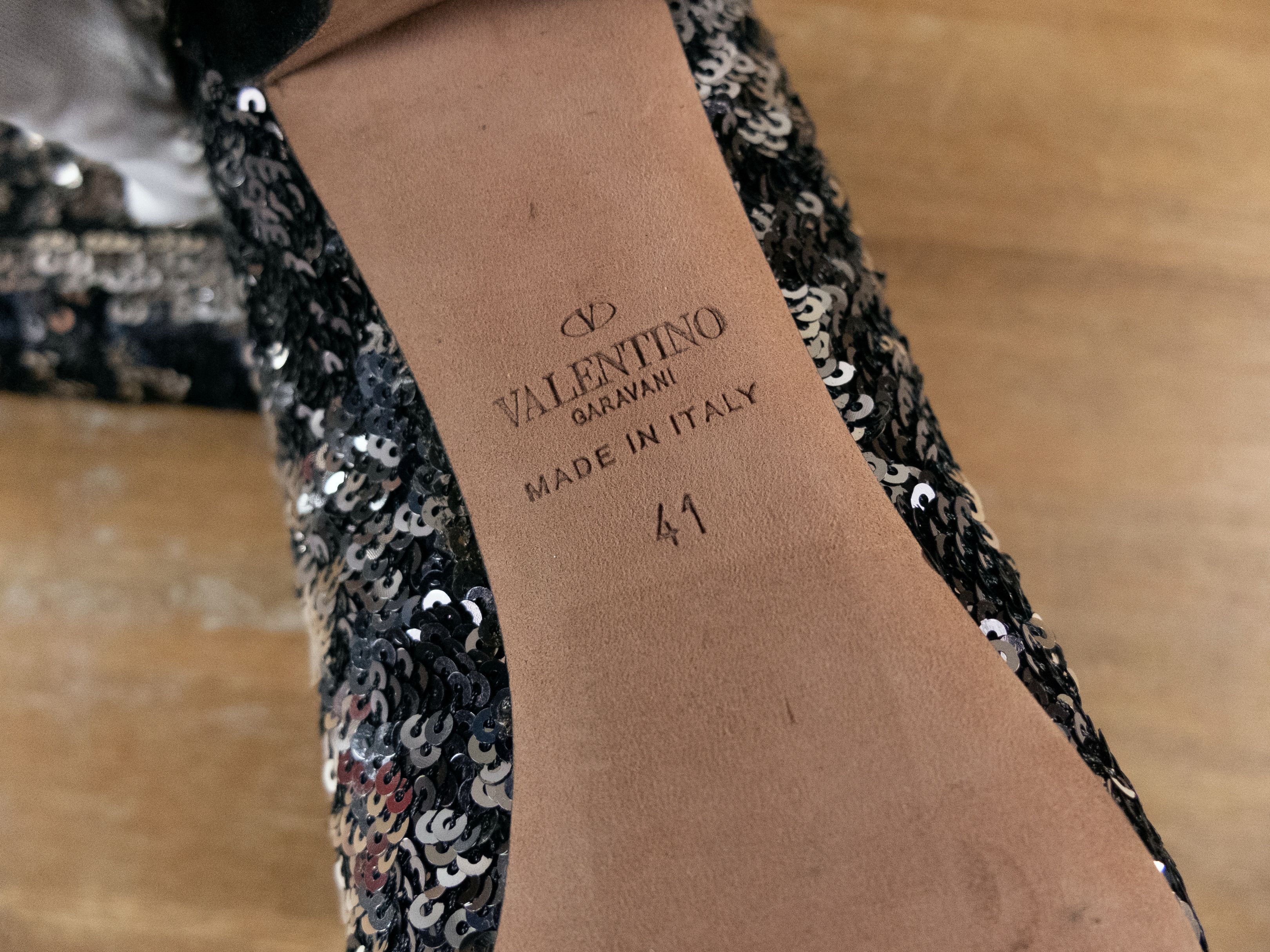 Valentino VALENTINO Liquid Metal Glow silver sequin ankle sock boots Size US 11 / IT 41 - 7 Thumbnail