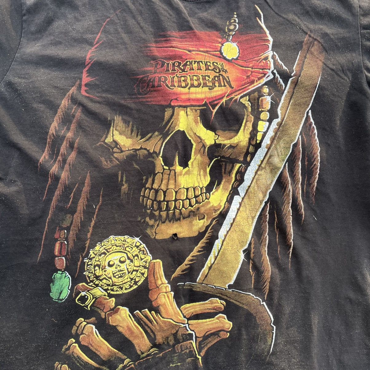 Vintage Vintage Y2K Graphic Tee Skull Pirate Horror Punk Streetwear Size US M / EU 48-50 / 2 - 5 Thumbnail