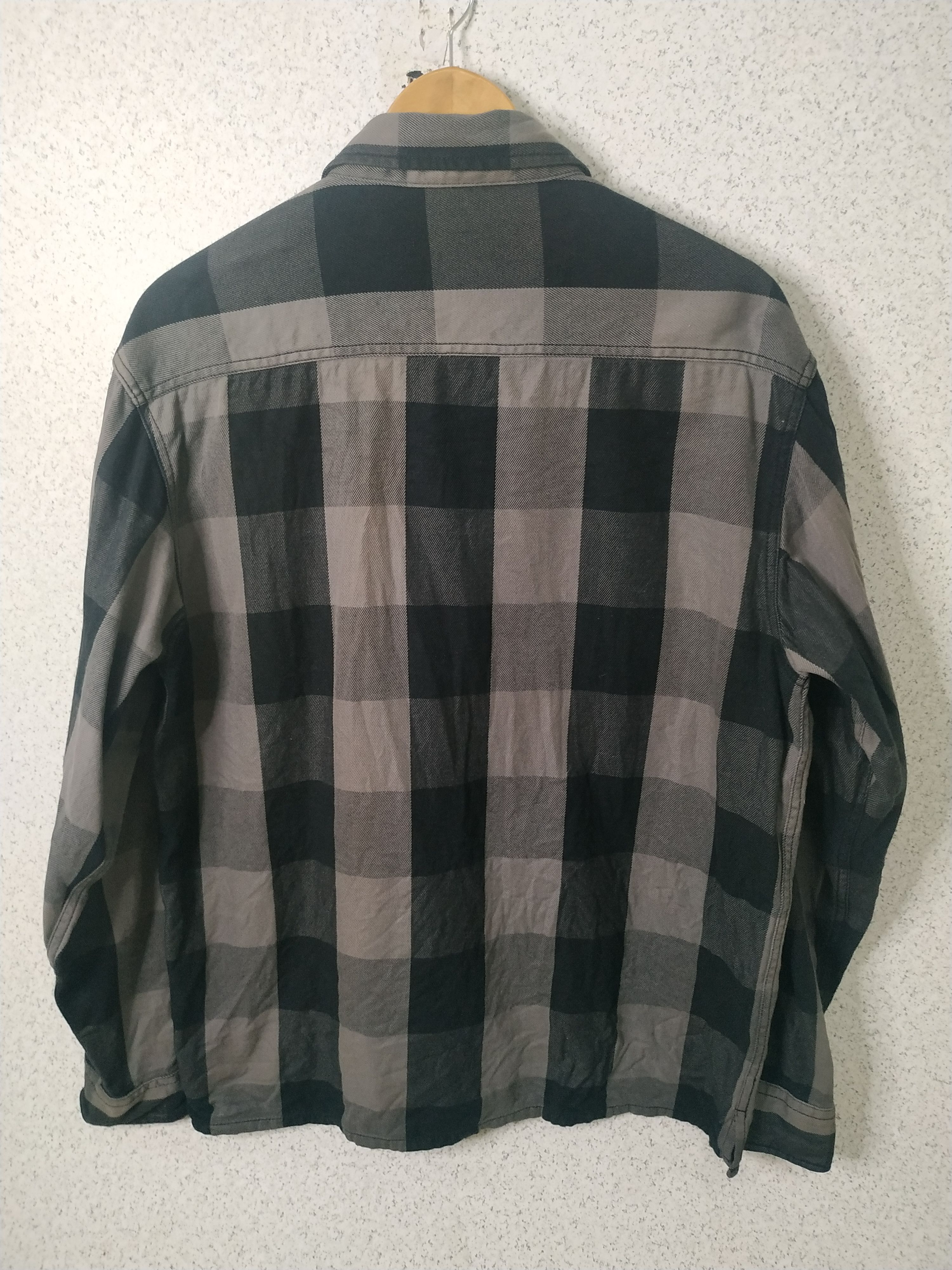 Flannel Vintage Levi's Red Tab Zip Up Tartan Flannel Jacket Size US XL / EU 56 / 4 - 2 Thumbnail
