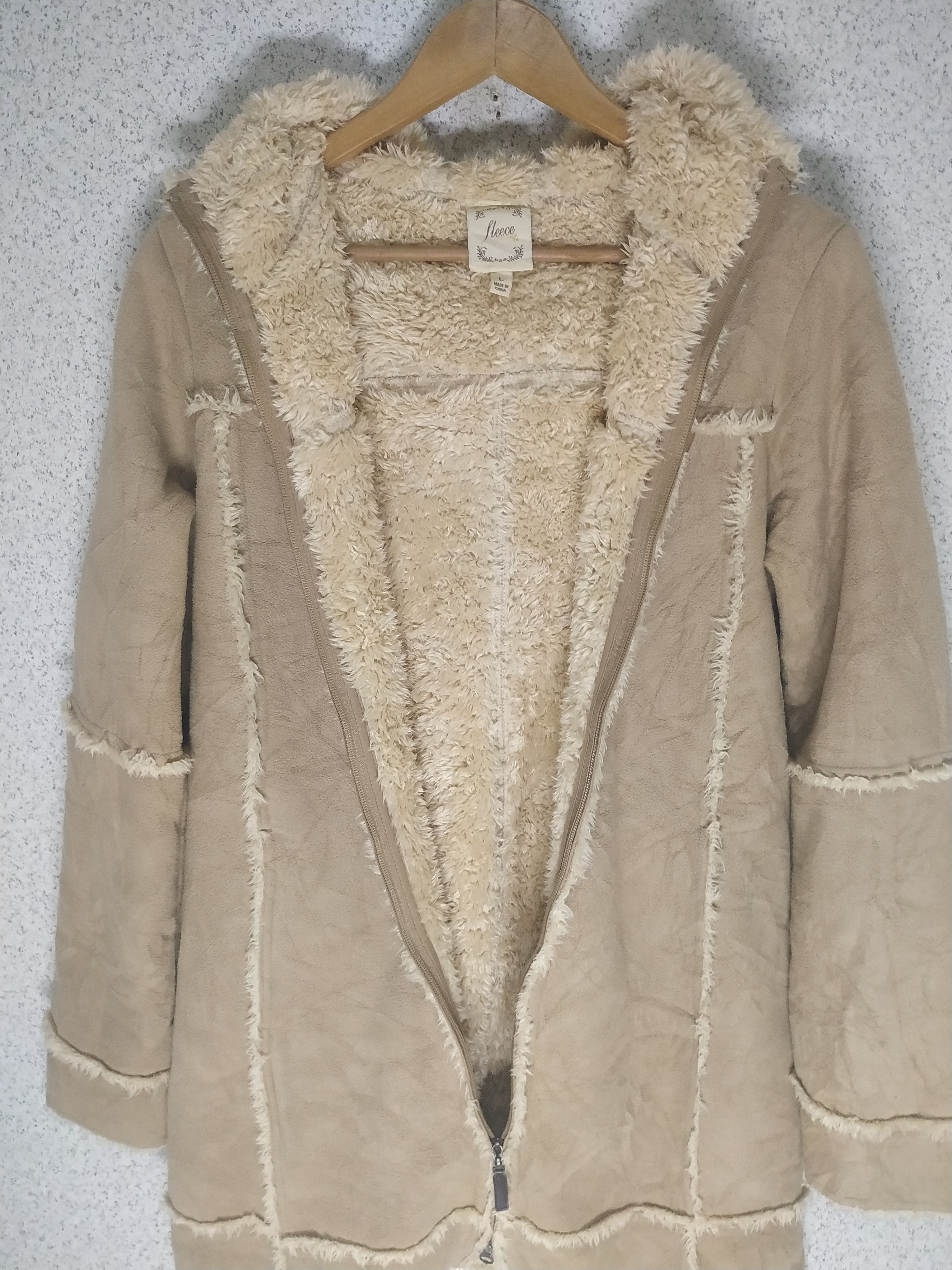 Japanese Brand × Uniqlo Uniqlo Fleece Sherpa Zip Up Hooded Jacket Size US L / EU 52-54 / 3 - 3 Thumbnail