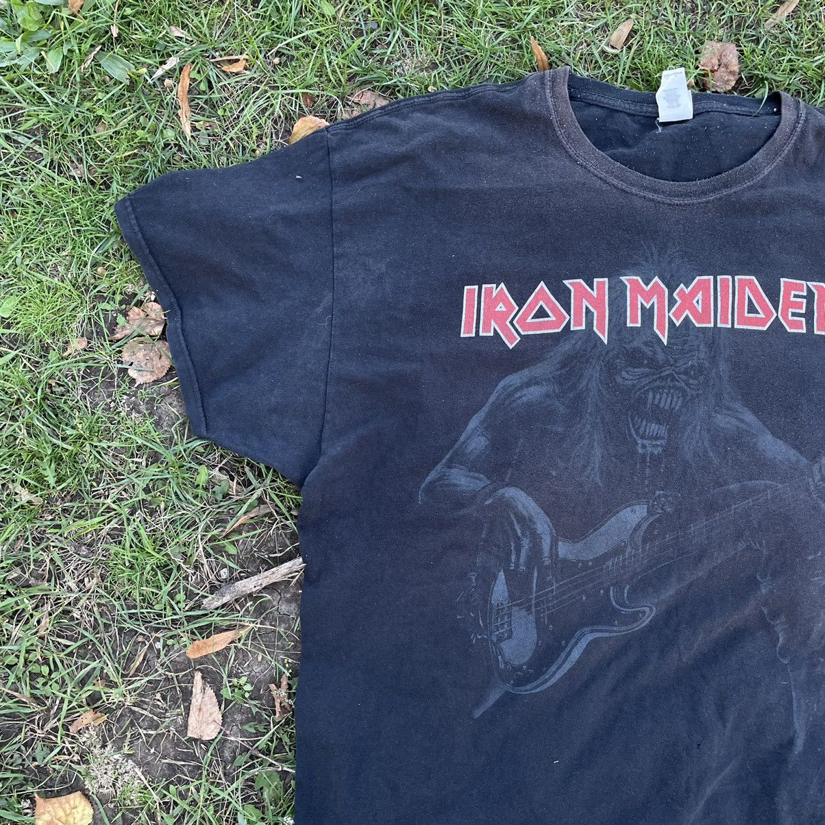 Vintage Vintage 90s Iron Maiden Sun Faded Band Tee Grunge Boxy XXL Size US XXL / EU 58 / 5 - 3 Thumbnail