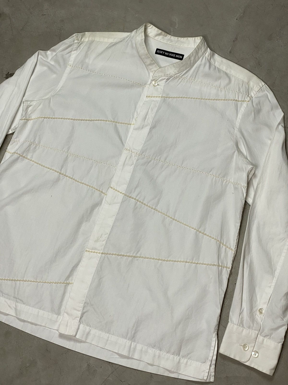 Issey Miyake Issey Miyake Man Embroidered Band Collar Shirt Size US L / EU 52-54 / 3 - 4 Thumbnail
