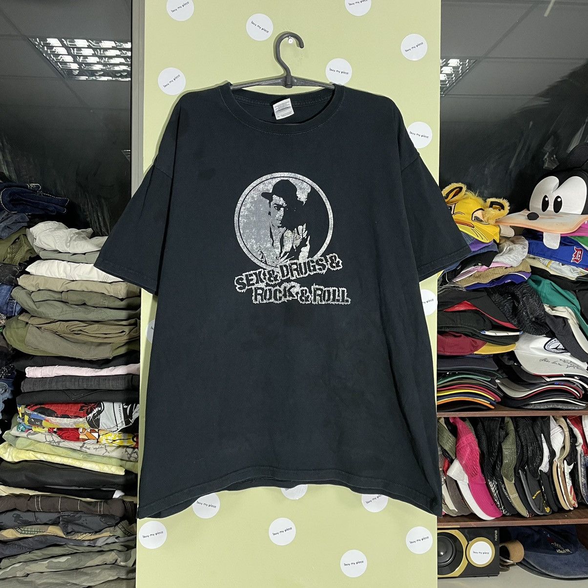 Vintage Vintage 90s Graphic Tee Moon Print Grunge Streetwear Boxy XL Size US XL / EU 56 / 4 - 1 Thumbnail
