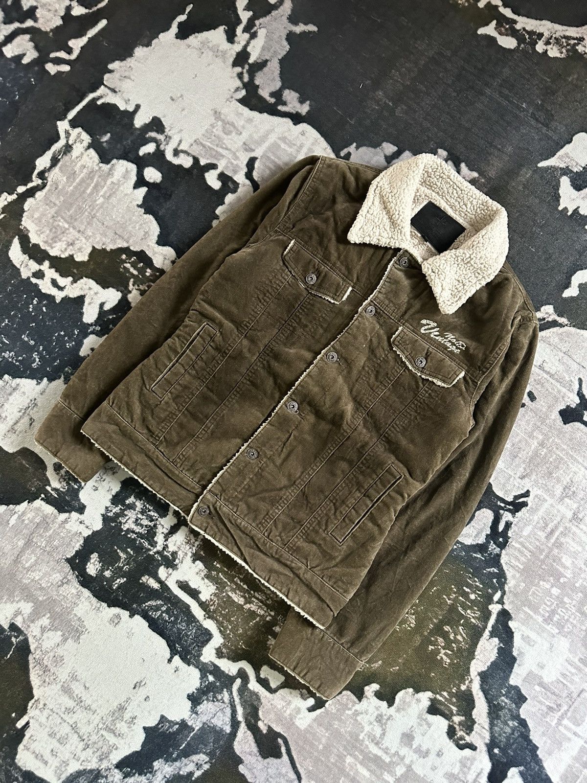 NO ID No ID Shearling Corduroy jacket Size US M / EU 48-50 / 2 - 2 Thumbnail