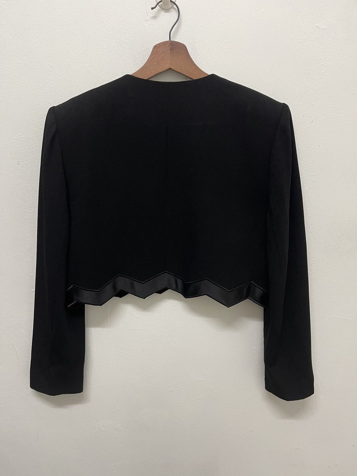 Givenchy × Vintage Vintage GIVENCHY Hi Formal Crop Size M / US 6-8 / IT 42-44 - 5 Thumbnail