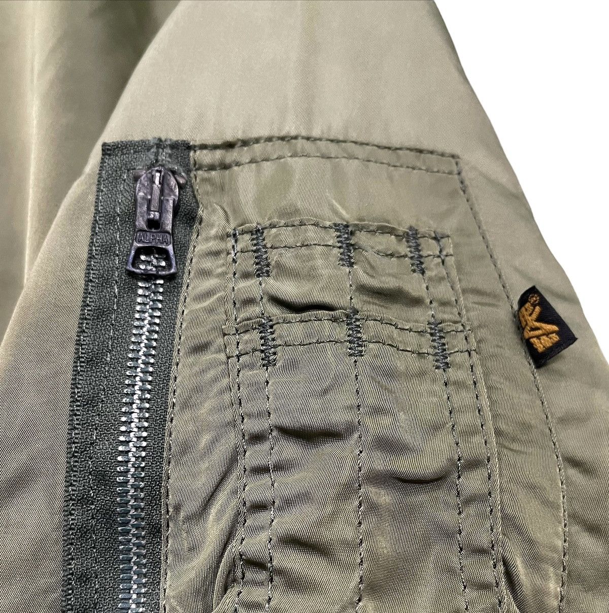 Alpha Industries Vintage Alpha Industries Bomber MA-1 Jacket Size US M / EU 48-50 / 2 - 7 Thumbnail
