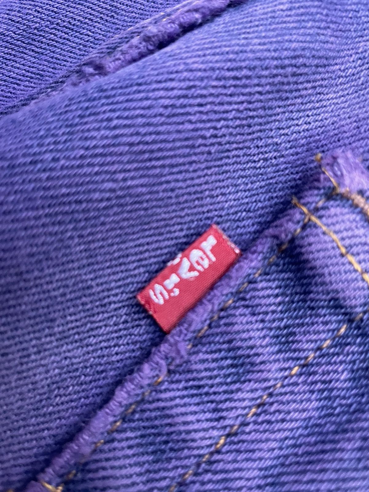 Levi's Vintage 2002 Levis 505 e Purple Dye Faded Denim Size US 31 - 10 Thumbnail