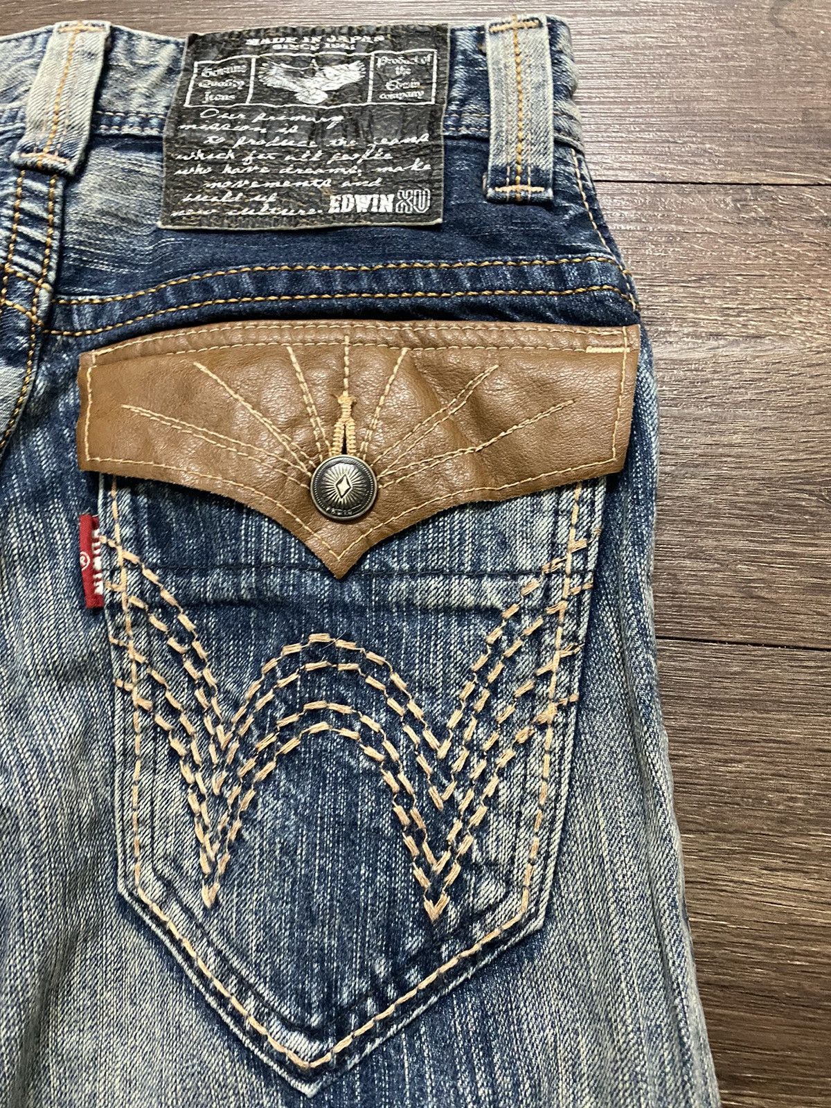 Edwin Denim distressed denim women Size 26" / US 2 / IT 38 - 13 Thumbnail