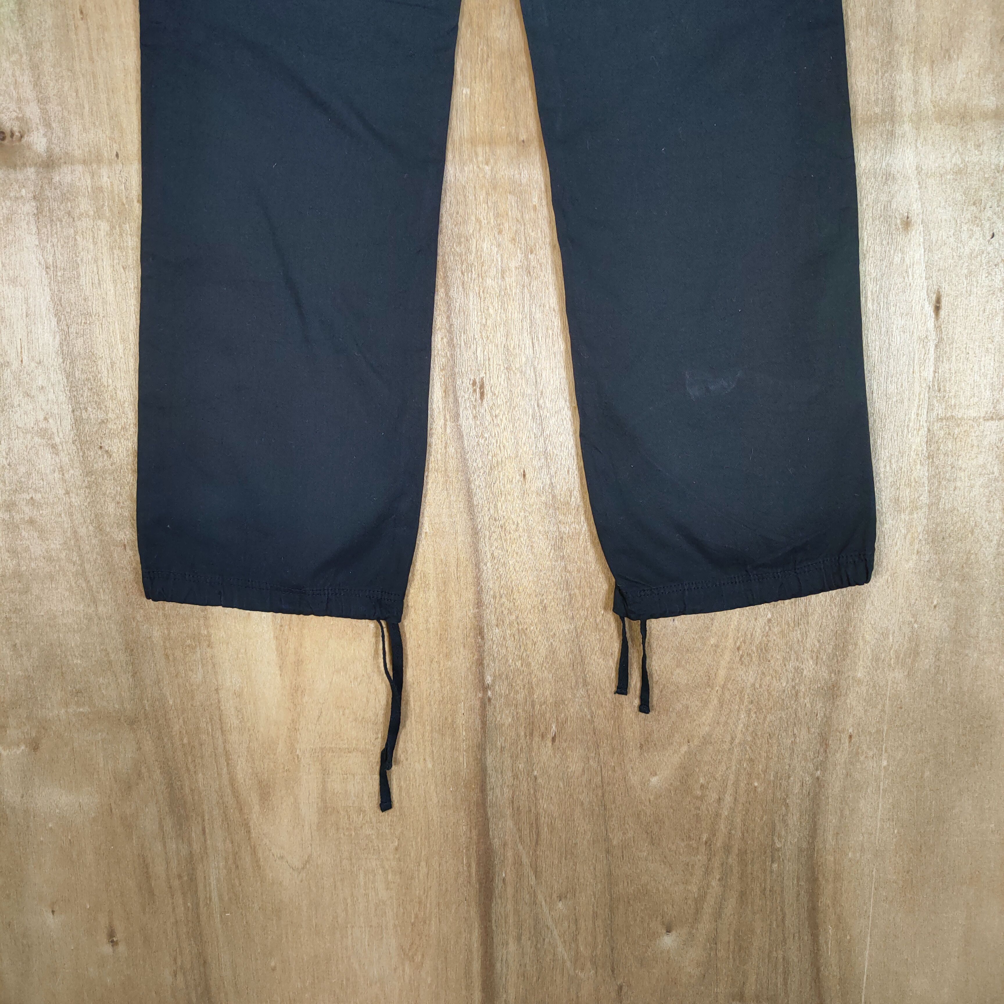Japanese Brand JAPANESE BRAND BLACK CARGO PANTS Size US 29 - 9 Thumbnail