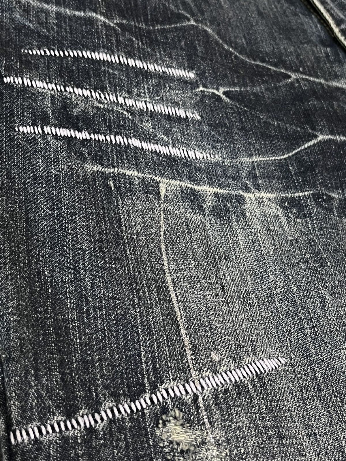 Japanese Brand 🔥ROOT 3 Distressed Sashiko Embroidery Style FLARED Denim Size US 29 - 6 Thumbnail