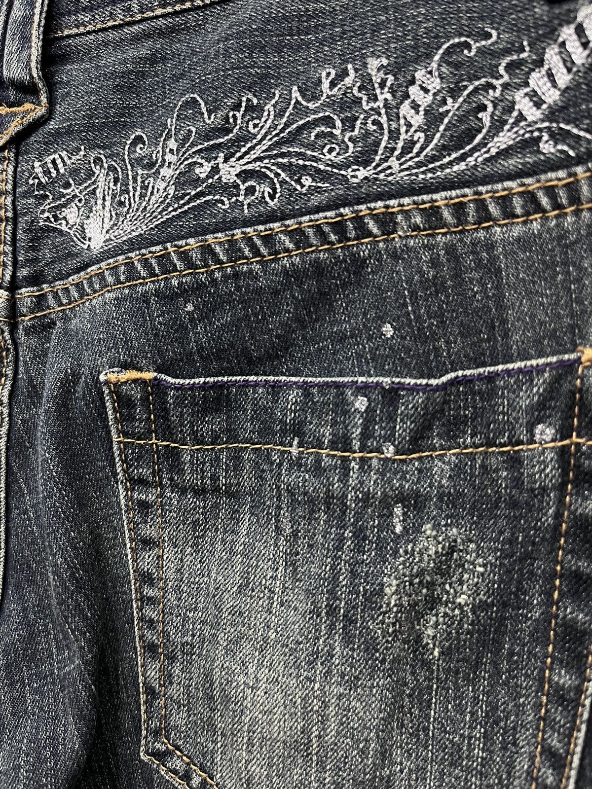 Japanese Brand 🔥ROOT 3 Distressed Sashiko Embroidery Style FLARED Denim Size US 29 - 14 Thumbnail