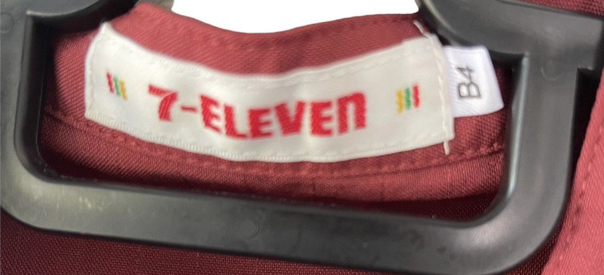 Japanese Brand VINTAGE 7ELEVEN JACKET FULL ZIPPER Size US M / EU 48-50 / 2 - 5 Thumbnail