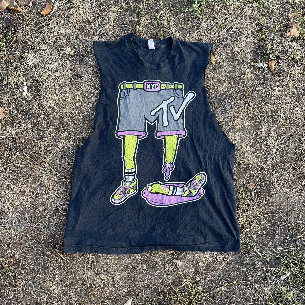 Vintage Vintage Y2K MTV Graphic Tee Sun Faded Streetwear Skate M Size US M / EU 48-50 / 2 - 1 Thumbnail