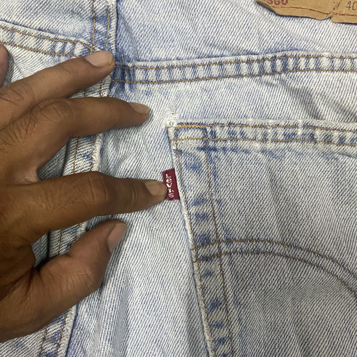 Jean × Levi's × Vintage Vintage Levis 560 90s Stright Faded Light Washed Jeans Size US 40 / EU 56 - 11 Thumbnail