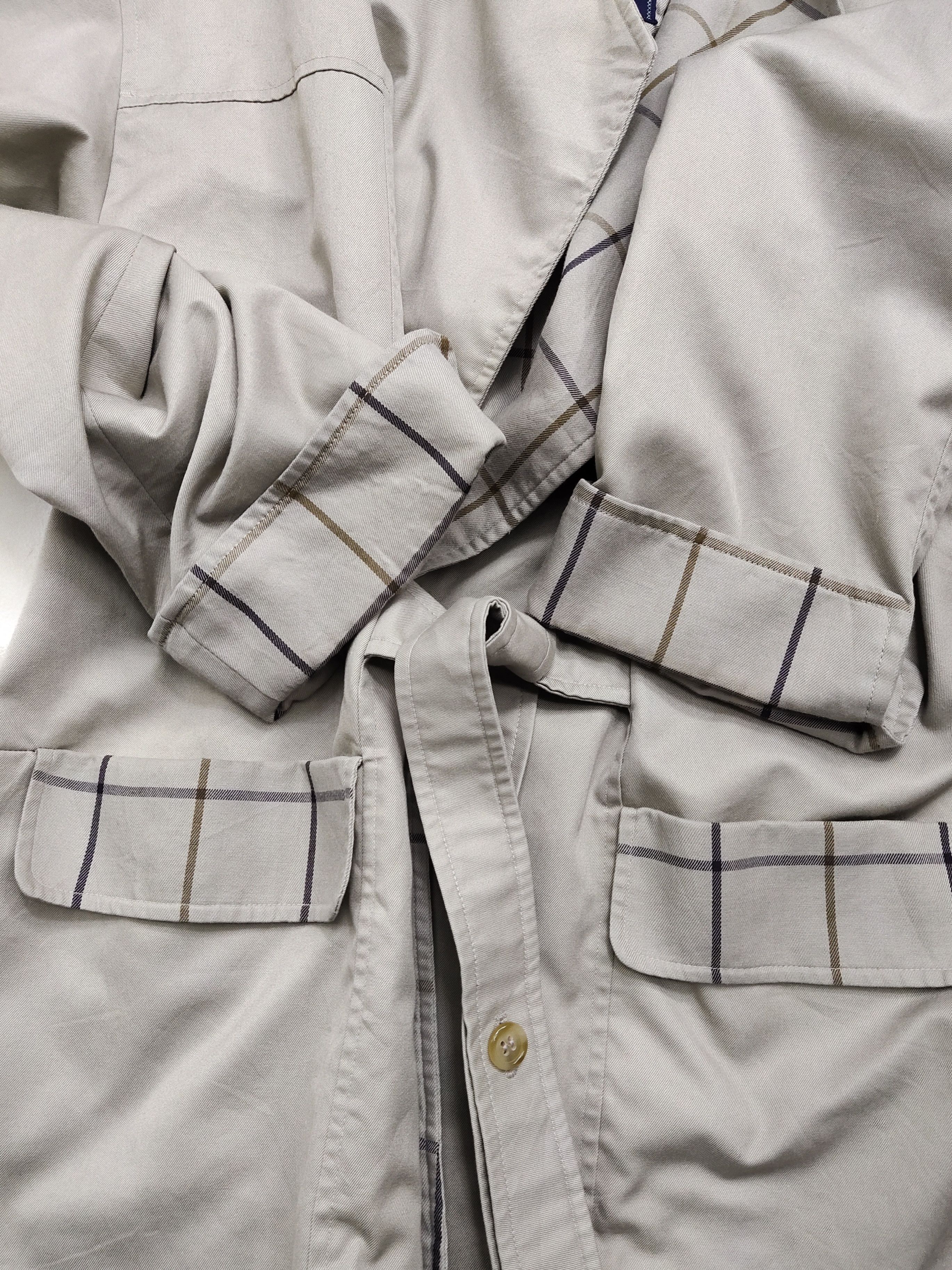 Burberry Rare!! Vintage Burberry Short Trench Coat / Jacket Size US M / EU 48-50 / 2 - 6 Thumbnail