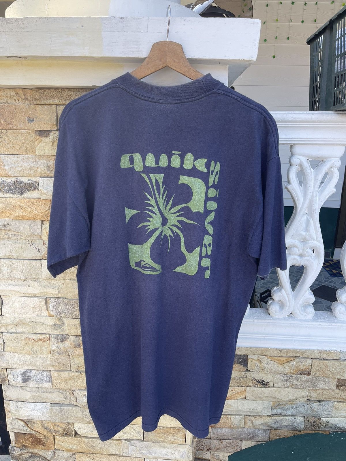 Quiksilver Last Drop🔥Rarest🔥Vintage 90s Quiksilver SUN FADED T Shirt Size US L / EU 52-54 / 3 - 1 Thumbnail
