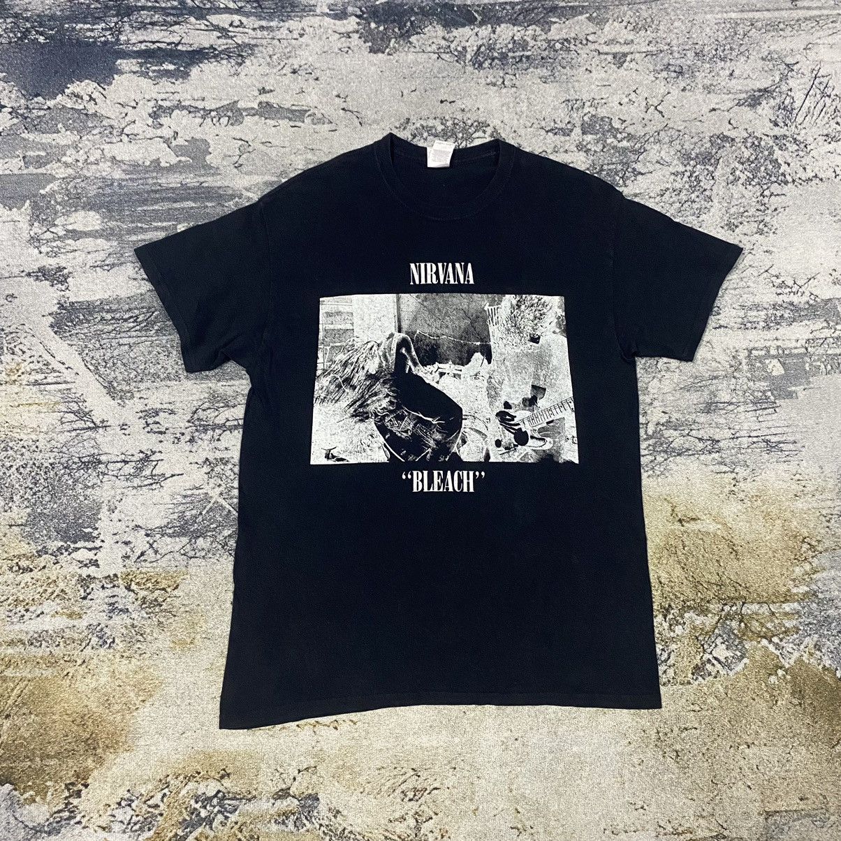 image of Vintage Bootleg Nirvana Bleach Sub Pop Rock Band Tees in Black, Men's (Size Small)