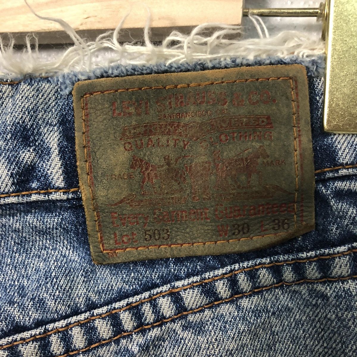 Levi's Vintage Levis Jeans Lot 503 Faded Denim Pants W29 Size US 29 - 11 Thumbnail