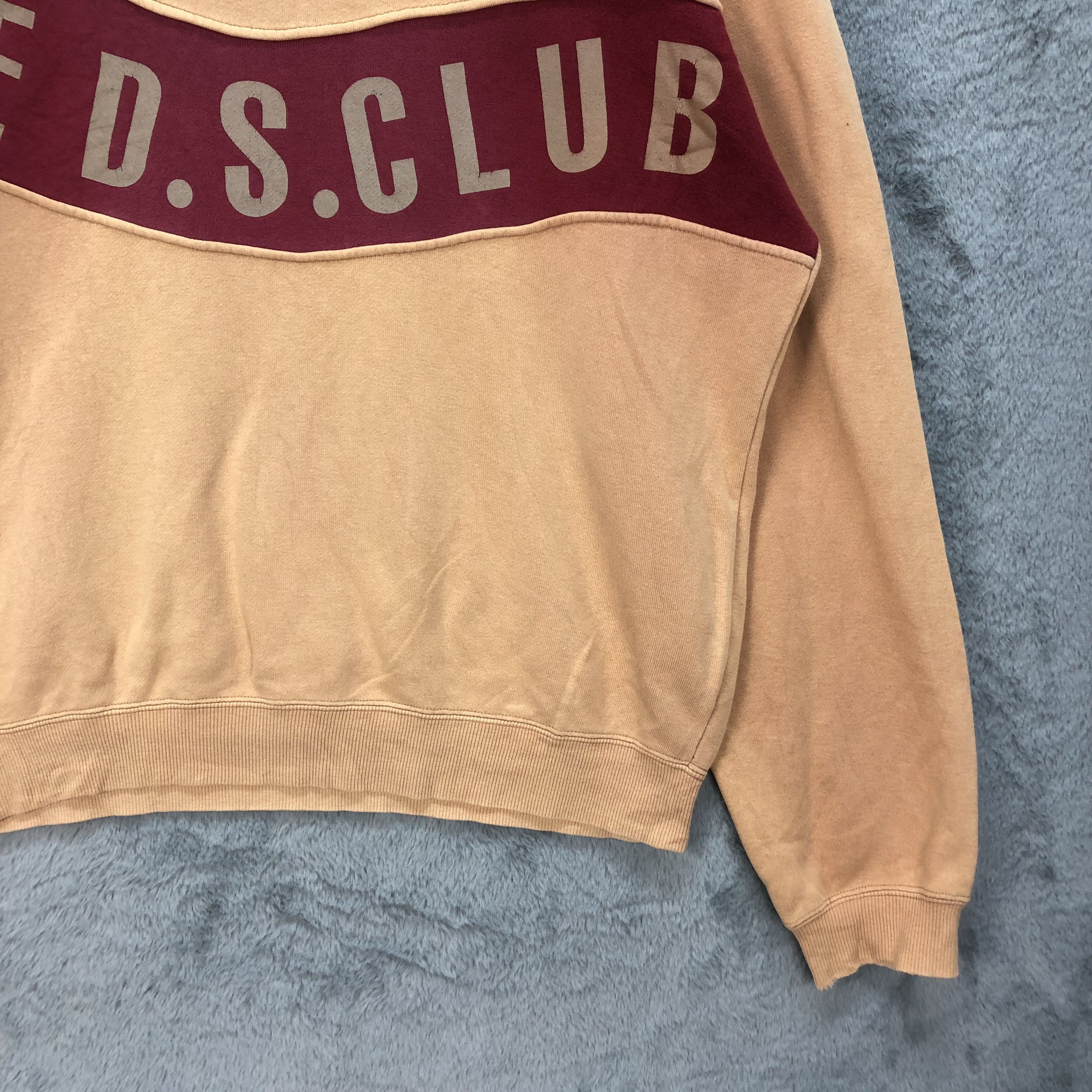 Vintage Vintage The Drug Store's Club Big Logo Sweatshirts #5329-184 Size US L / EU 52-54 / 3 - 6 Thumbnail