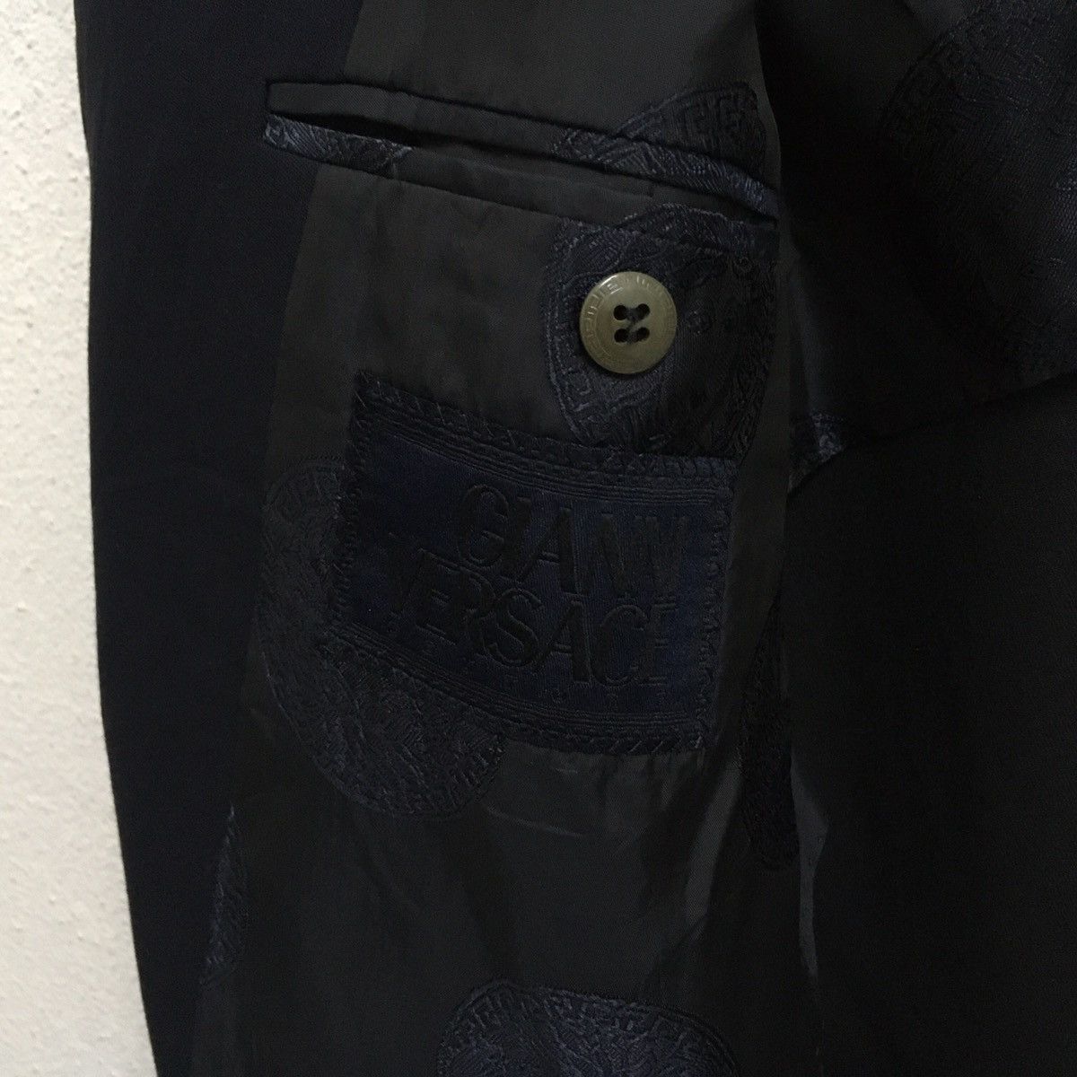 Gianni Valentino × Versace VINTAGE GIANNI VERSACE MEDUSA BLAZER COATS Size 40R - 8 Thumbnail