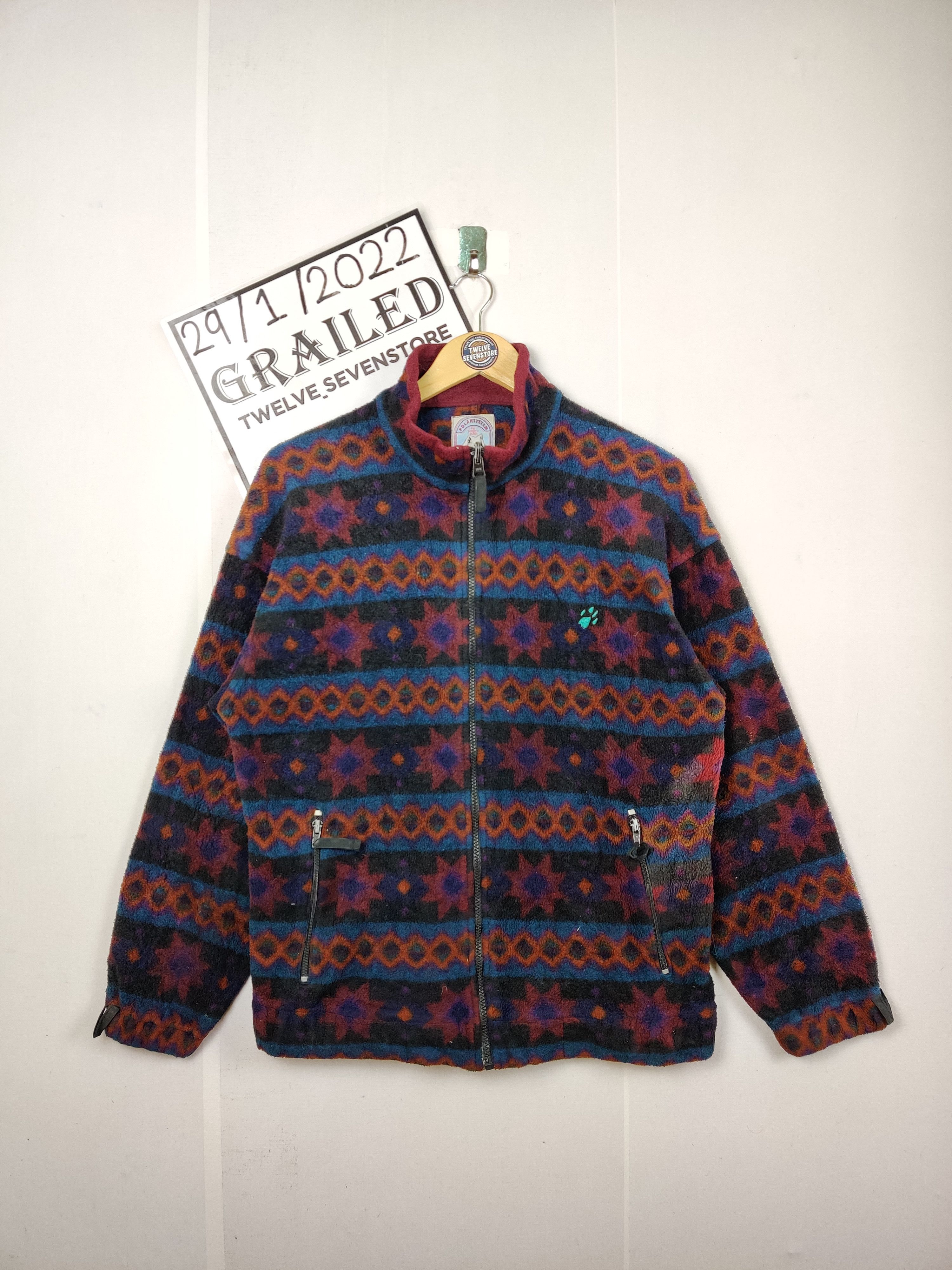 Jack Wolfskin Vintage 90's Jack Wolfskin Geometric Aztech Fleece Jacket Size US L / EU 52-54 / 3 - 1 Thumbnail