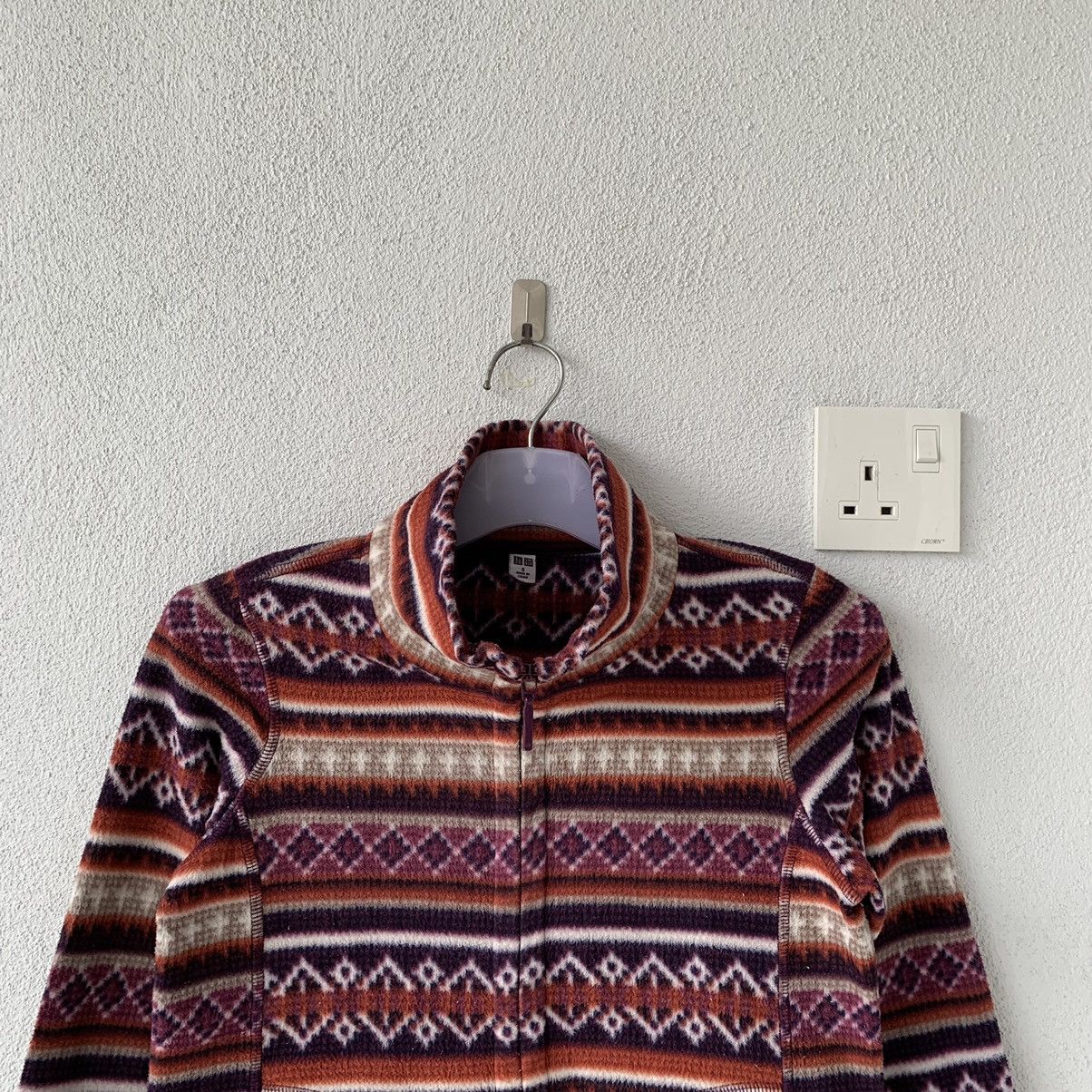 Japanese Brand × Native UNIQLO fleece jacket full zip native design Size S / US 4 / IT 40 - 2 Thumbnail