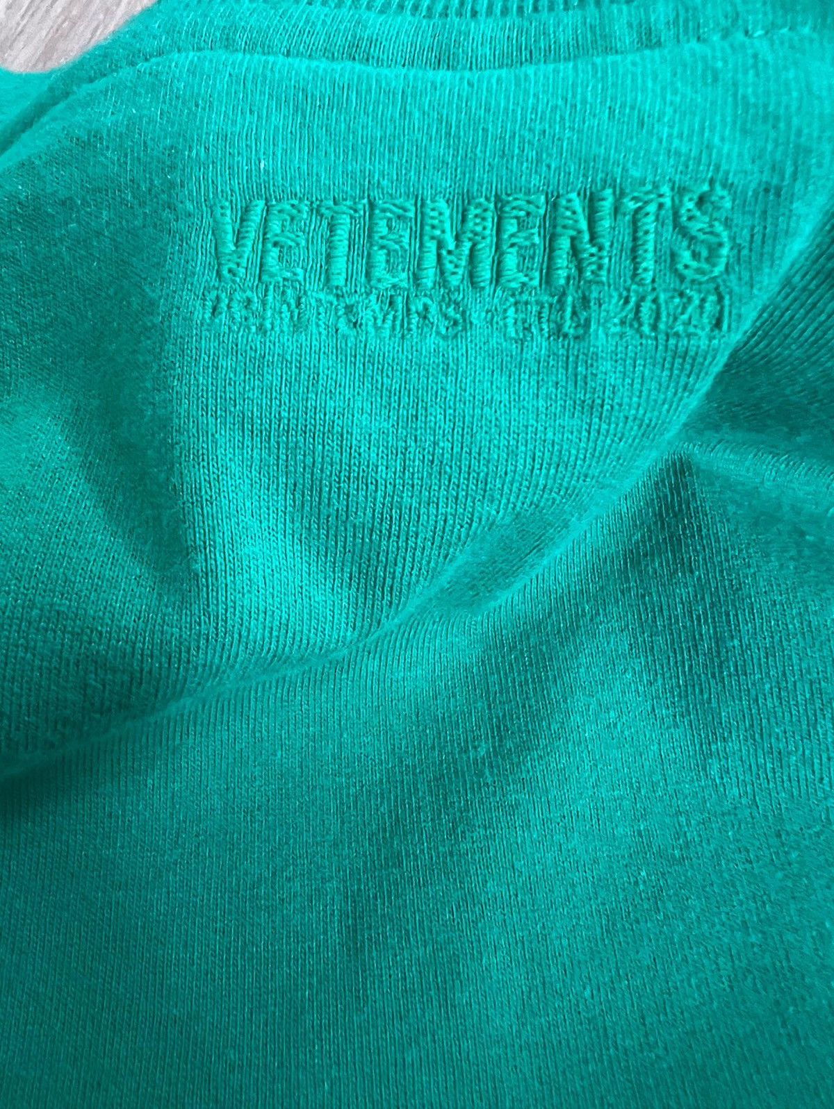 Vetements *RARE* Vetements Weed Drug Tshirt Size US S / EU 44-46 / 1 - 9 Thumbnail