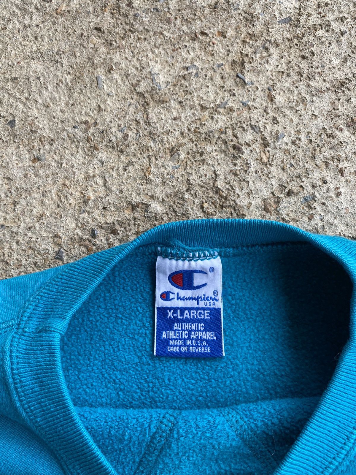 Champion × Vintage Vintage 90’s Champion Embroidered Crop Sweatshirt Size US XL / EU 56 / 4 - 4 Thumbnail