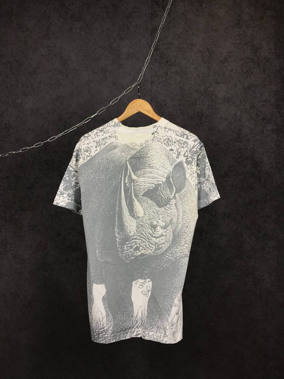 Vintage Animal made in USA American vintage overprinted tee Size US L / EU 52-54 / 3 - 4 Thumbnail