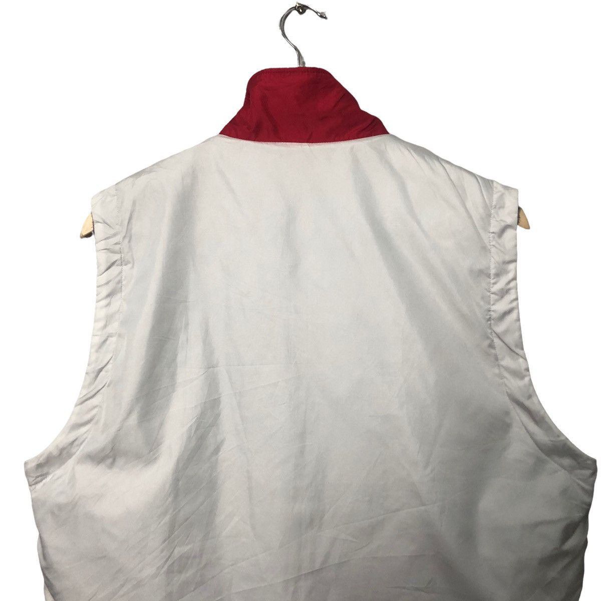 Ellesse Vintage Ellesse Reversible Embroidered Logo Sleeveless Vest Size US L / EU 52-54 / 3 - 5 Thumbnail