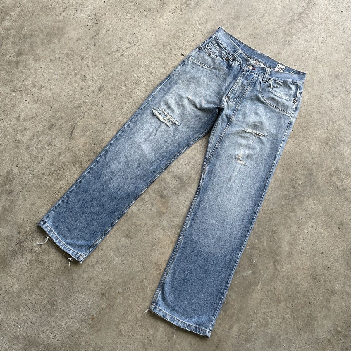 Japanese Brand W31🔥 Vintage WG Japanese Faded Denim Jeans Pants Distressed Size US 31 - 2 Thumbnail