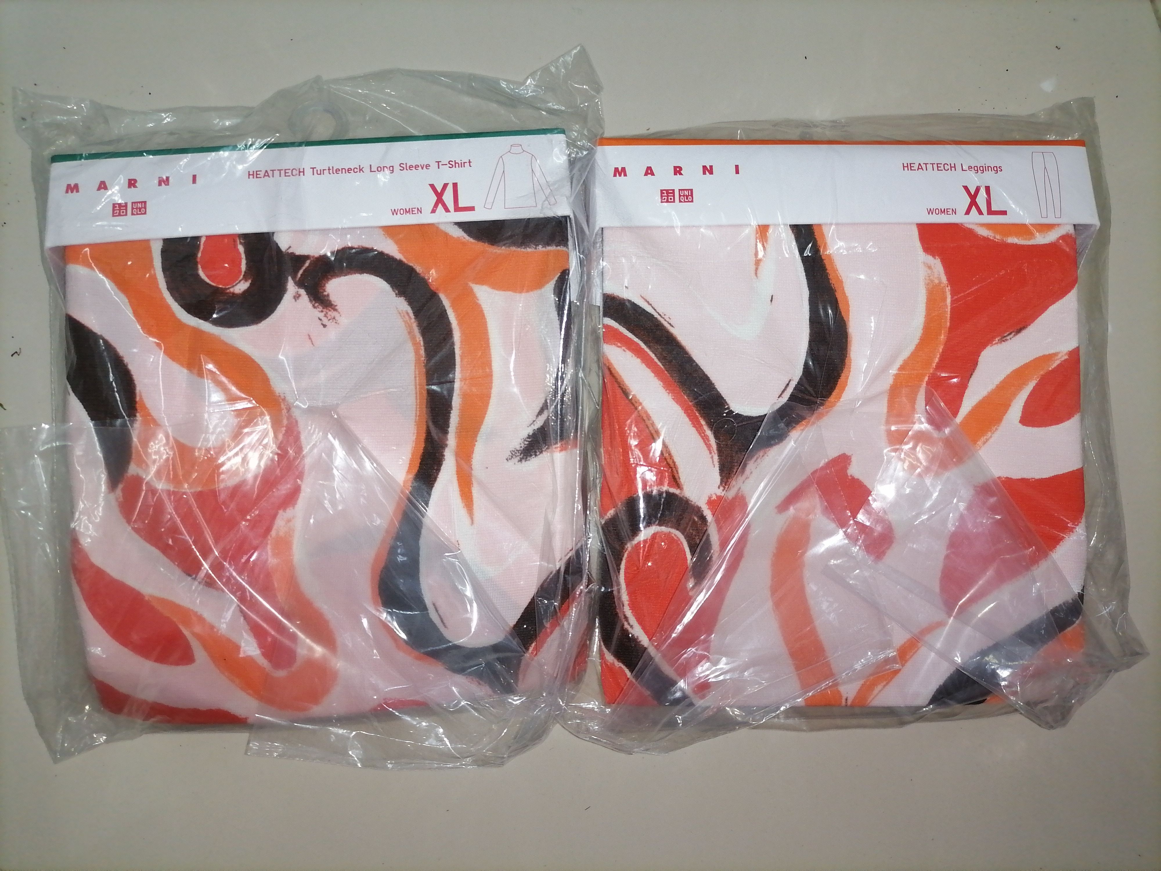 Marni Uniqlo x Marni HEATTECH Turtleneck & Leggings Size US XL / EU 56 / 4 - 6 Thumbnail