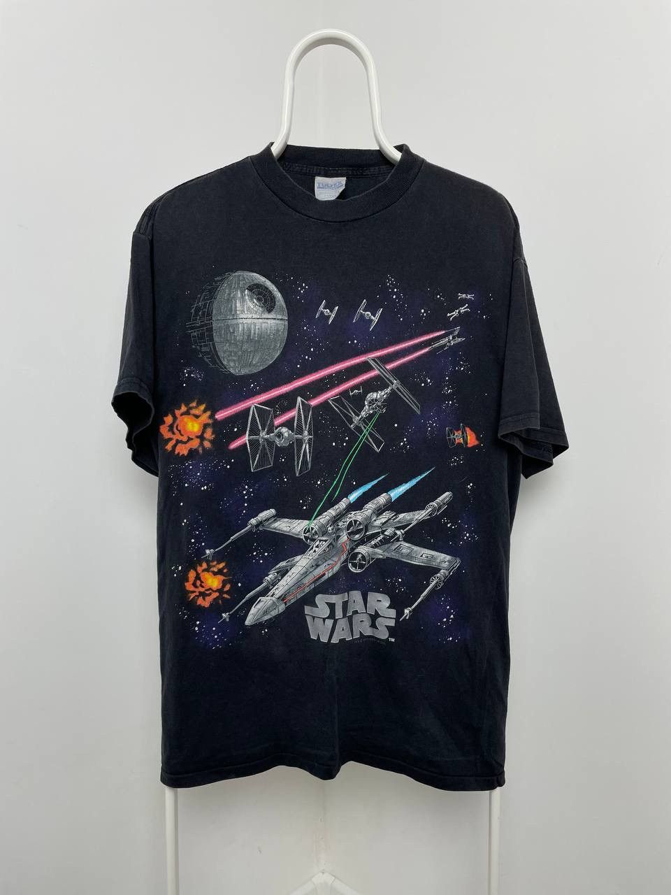Star Wars Unique Star Wars t-shirt from 1997 by Lucasfilm Ltd! 90s vtg Size US XL / EU 56 / 4 - 2 Thumbnail
