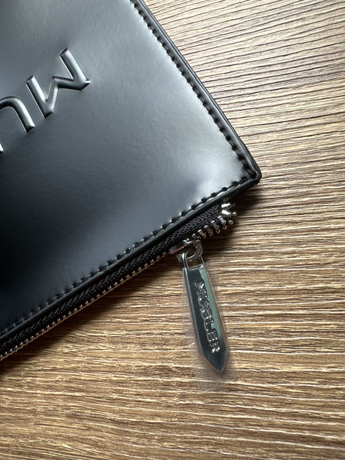 Thierry Mugler Mugler black pouch | Grailed Thierry Mugler Mugler black pouch | Grailed
