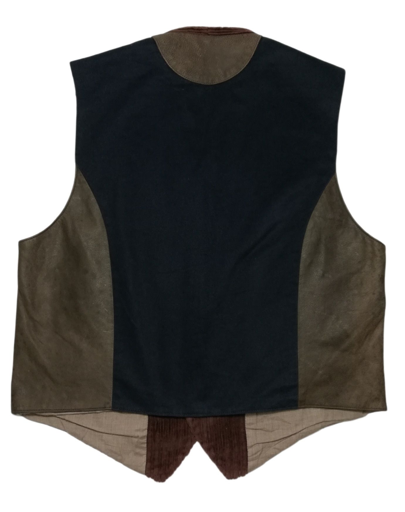 Jean Charles De Castelbajac 🔥DOPE!! AW95 JC De Castelbajac X Hanna Barbera Hybrid Vest Size US M / EU 48-50 / 2 - 12 Thumbnail