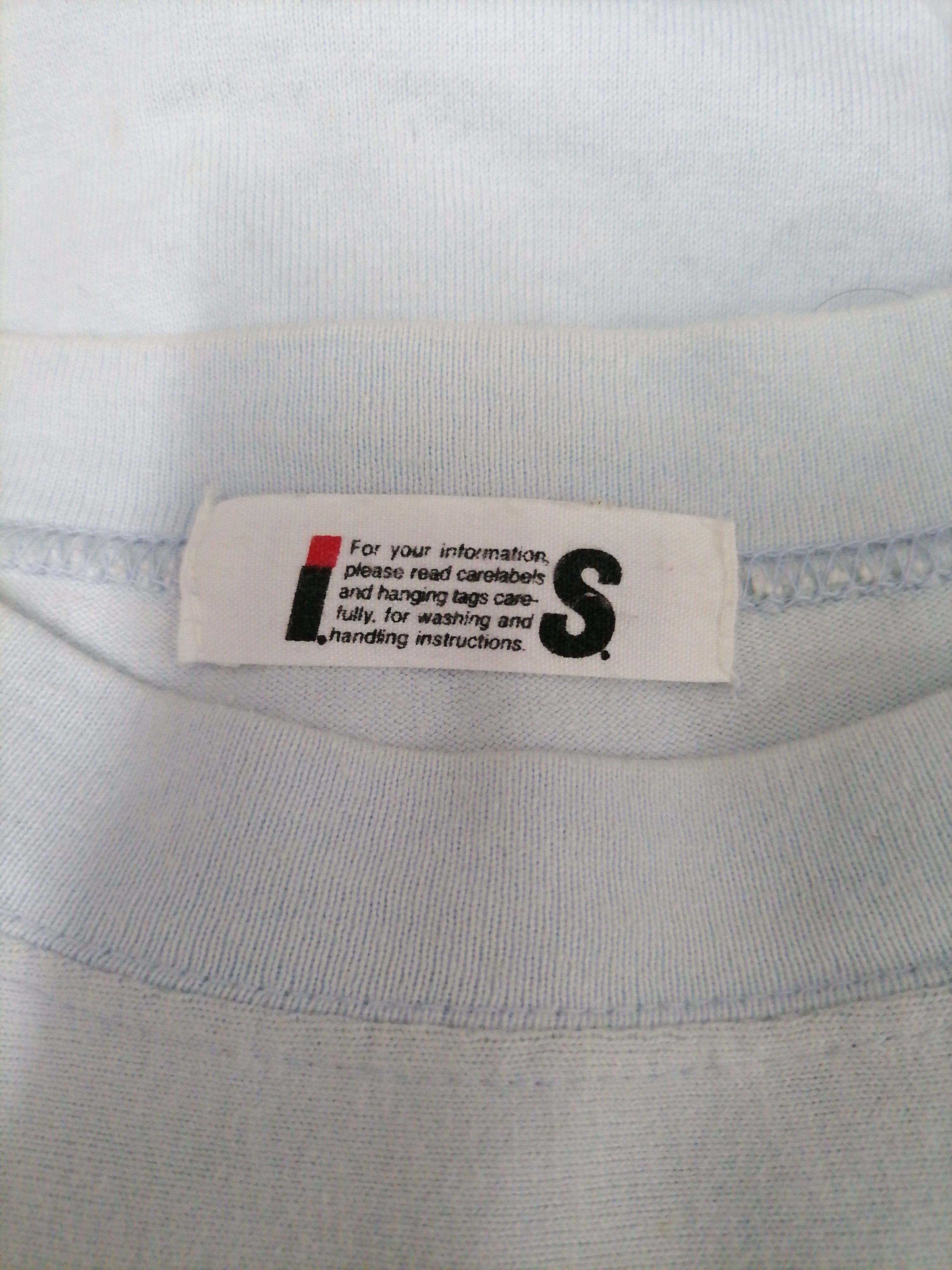 Issey Miyake × Japanese Brand × Vintage Vintage Issey Miyake Embroidered Design T-shirt Size US M / EU 48-50 / 2 - 5 Thumbnail