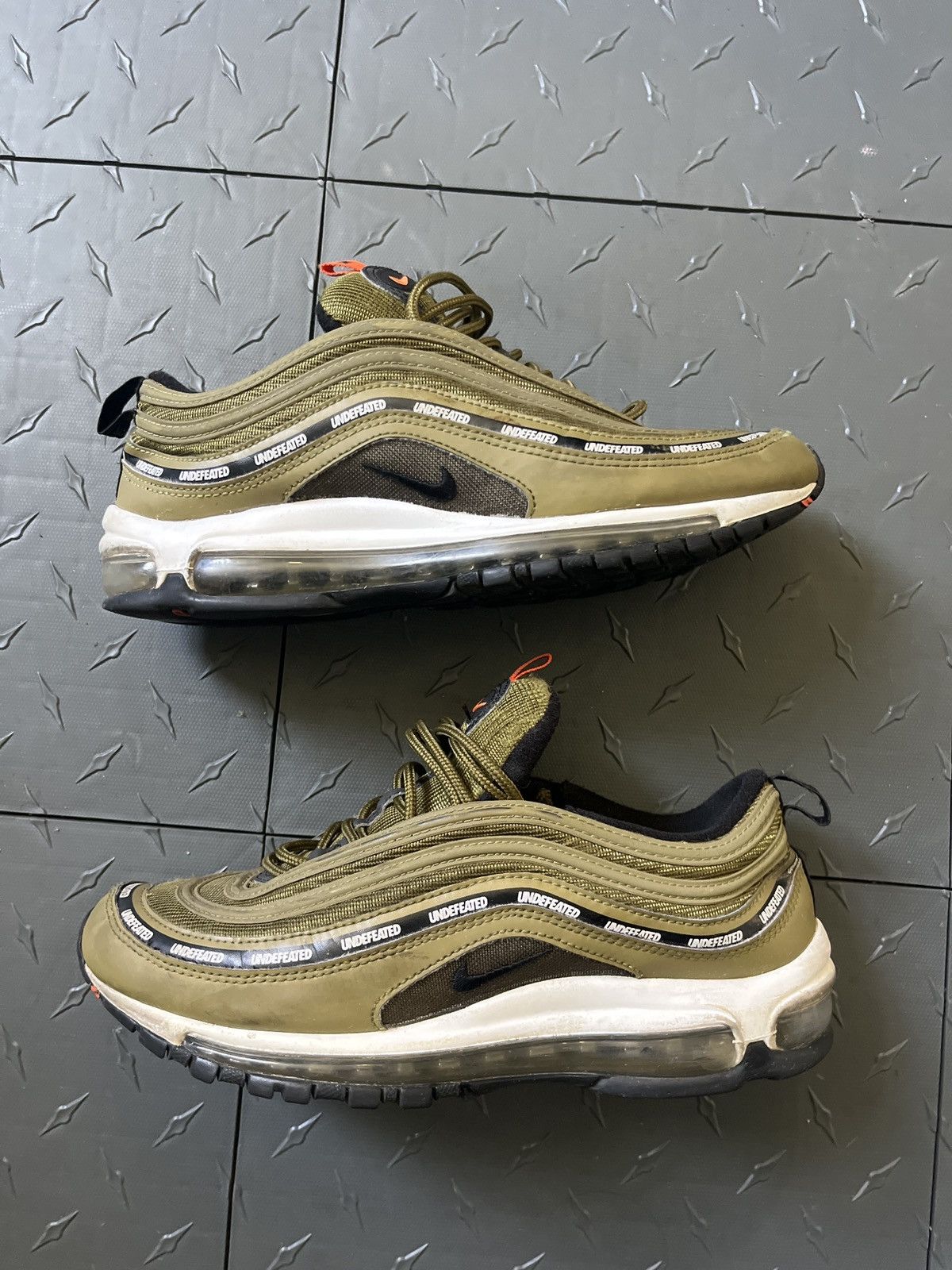 undefeated nike air max 97 militia green