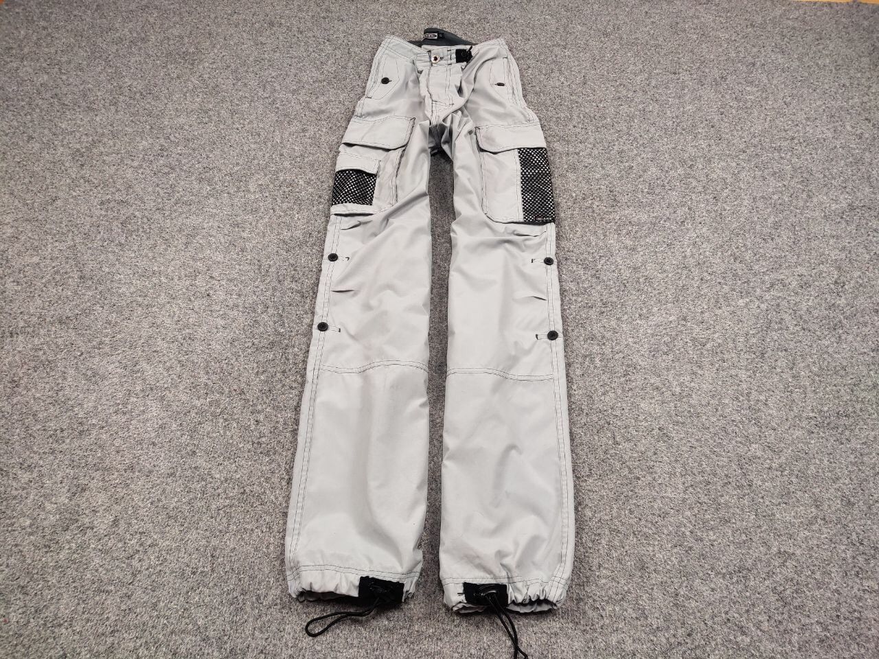 Japanese Brand Vintage 90's Japanese gray Cargo parachute Baggy Light Pants Size US 36 / EU 52 - 2 Thumbnail