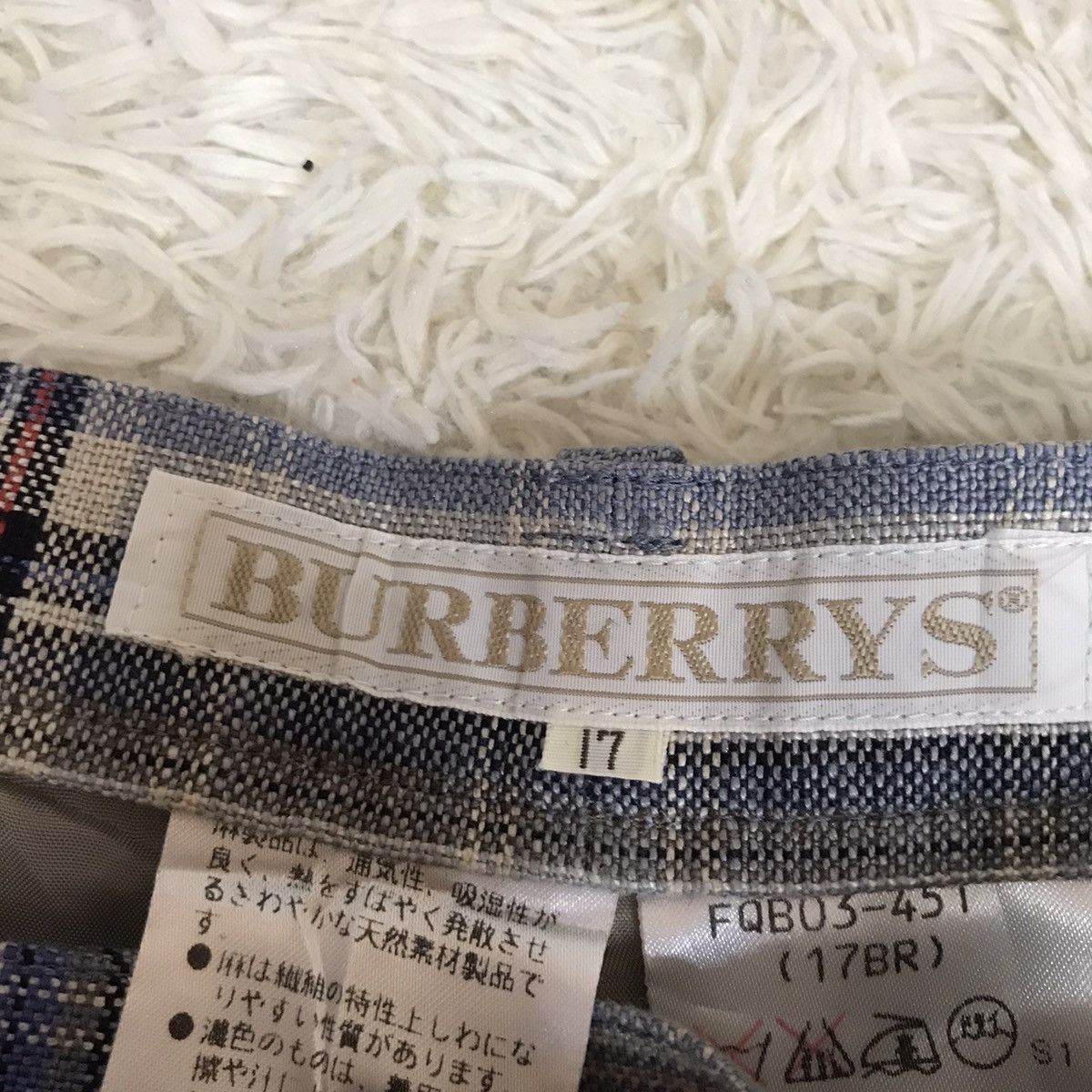 Burberry × Vintage ‼️VINTAGE BURBERRYS SHORTPANTS BAGGY STYLE‼️ Size US 32 / EU 48 - 5 Thumbnail
