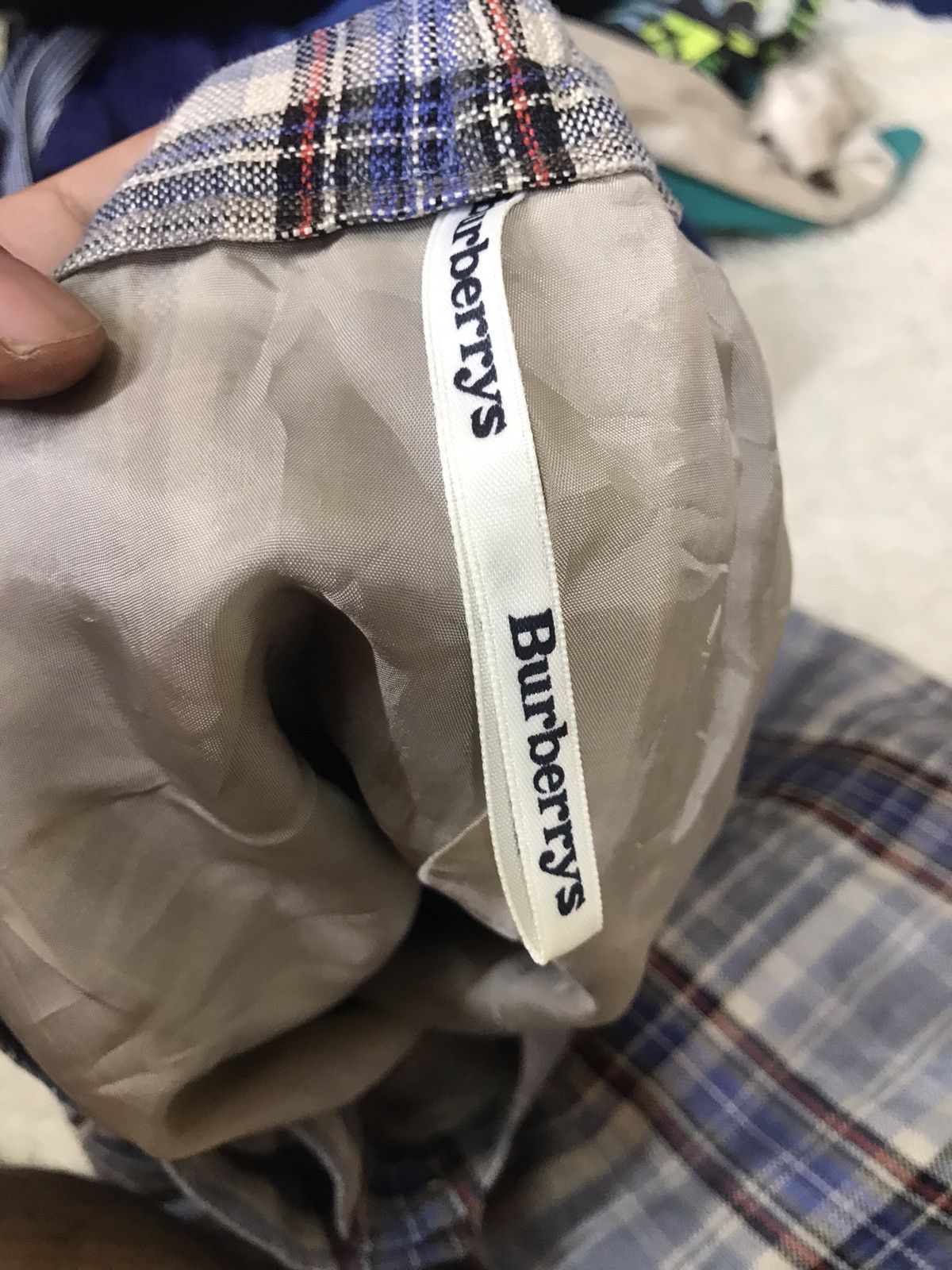 Burberry × Vintage ‼️VINTAGE BURBERRYS SHORTPANTS BAGGY STYLE‼️ Size US 32 / EU 48 - 17 Thumbnail
