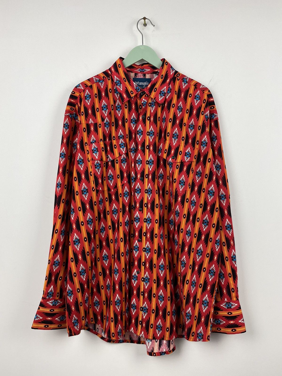 Wrangler Vintage Wrangler Western Over Print Cowboy Button Shirt Y2K Size US XL / EU 56 / 4 - 1 Thumbnail