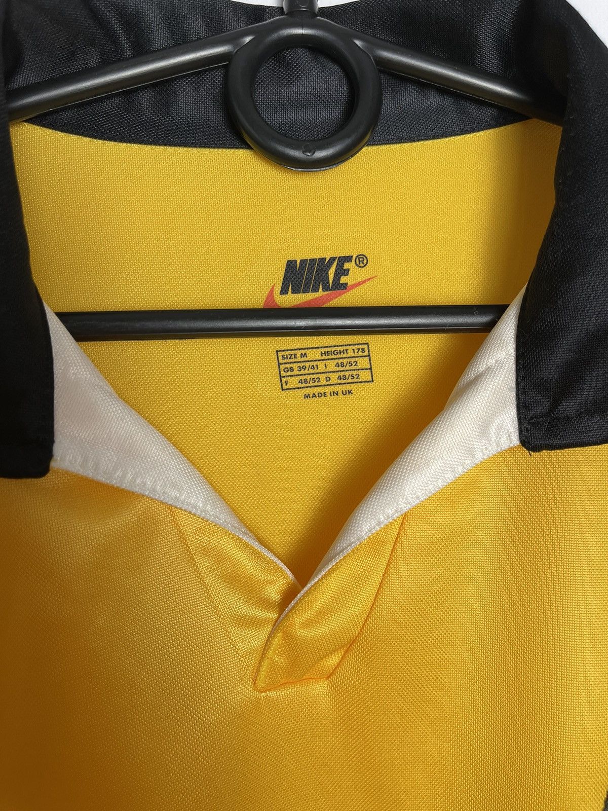 Vintage Nike Borussia Dortmund soccer jersey Shirt size M