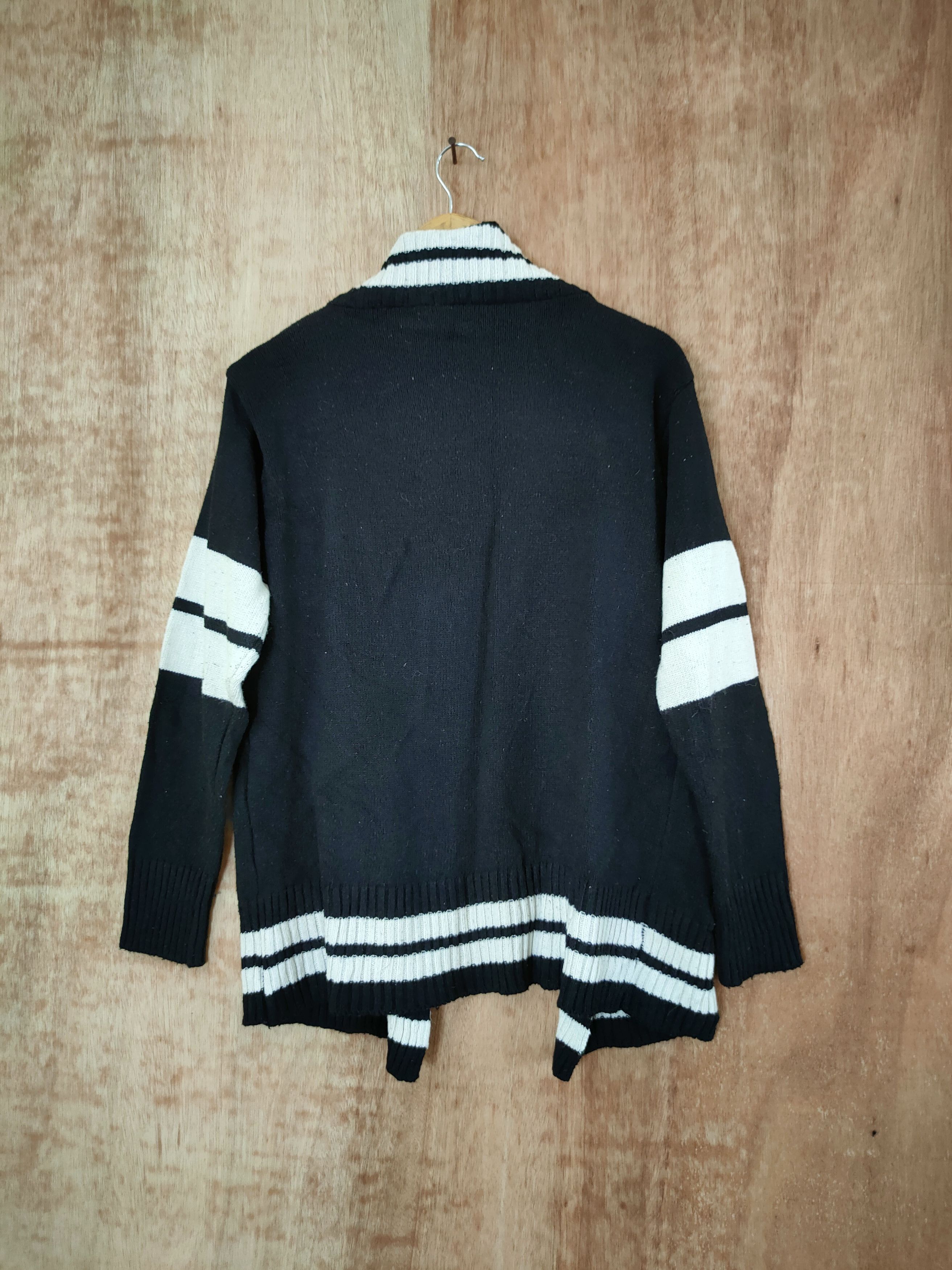Aran Isles Knitwear Gorge cardigan japan knitwear #46-683 Size US L / EU 52-54 / 3 - 5 Thumbnail